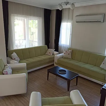 Villa Remarkable 4-Bed Villa Tasgin 2 Pools